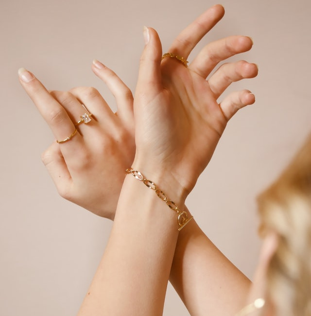 Bracelet